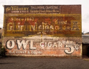 "Ukiah, California: sign on old two story brick wall for one of Moses Gunst's United Cigar Stores branded cigars." Photo by Tom Winter